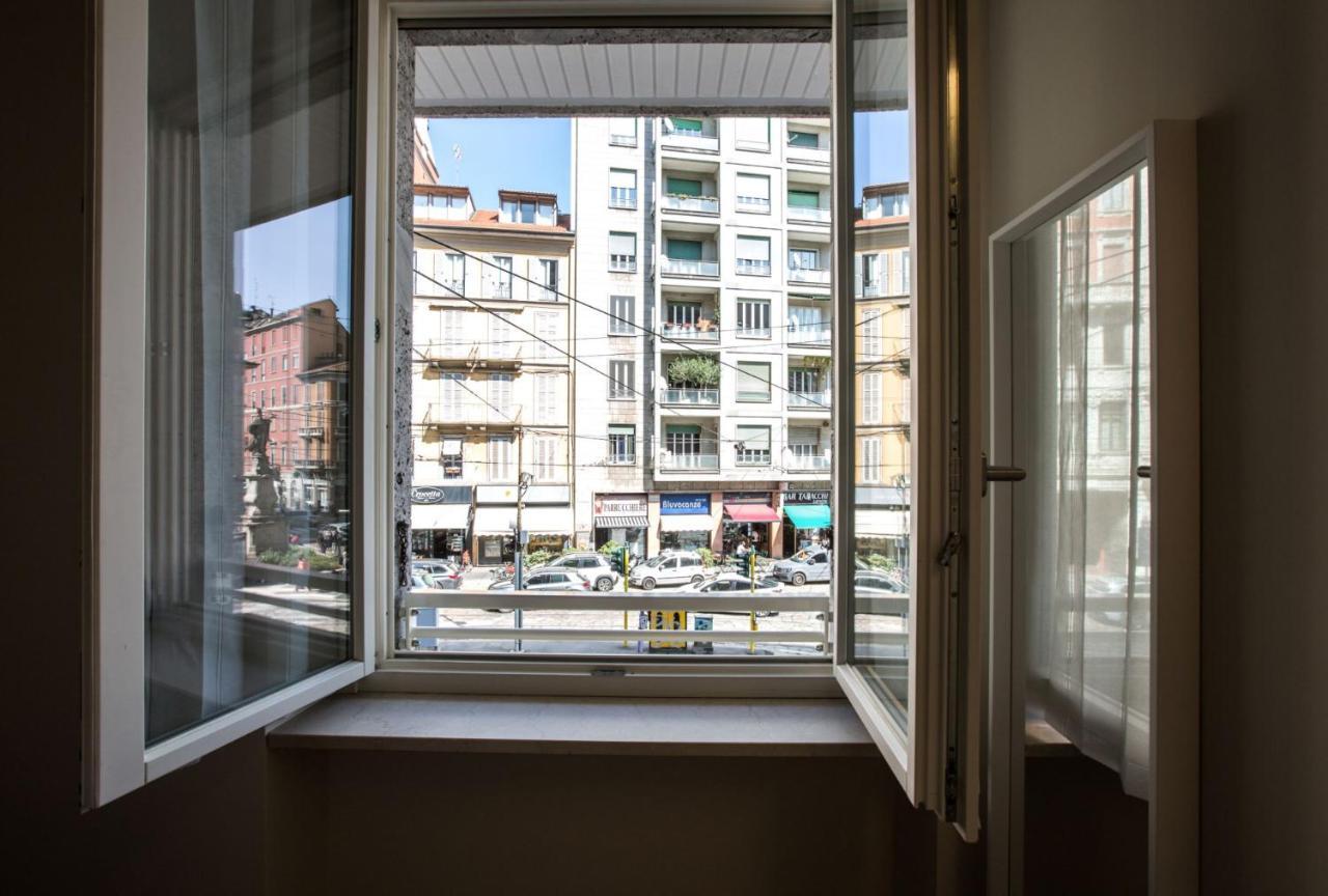 Easylife - Moderno Bilocale In Zona Porta Romana Milan Luaran gambar